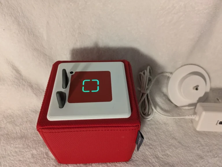 Toniebox blinkt blau: Was dahintersteckt und wie du das Problem sicher löst