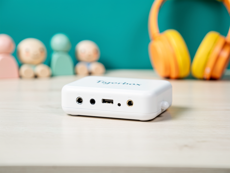 Tigerbox Touch Weiß Hörbox mit modernem Design und großem Hörspielumfang